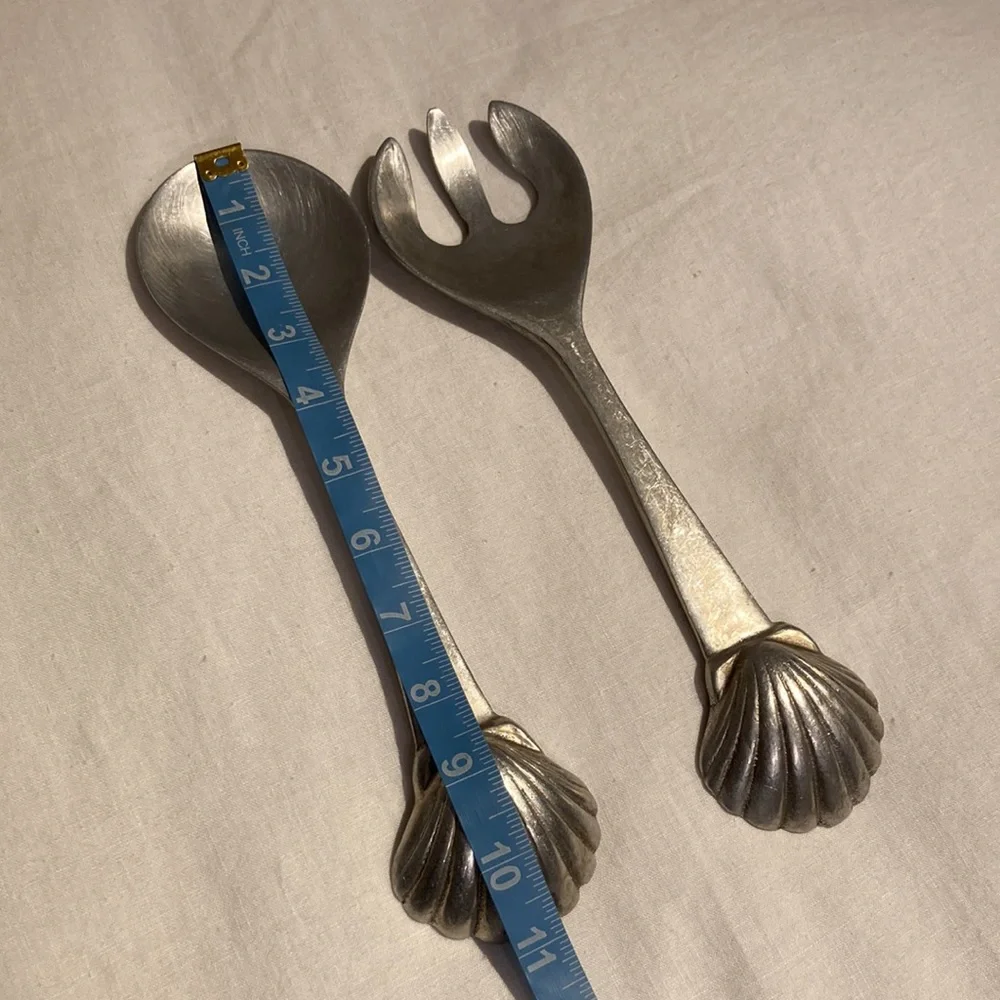 Vintage Mariposa serving set seashells handle aluminum